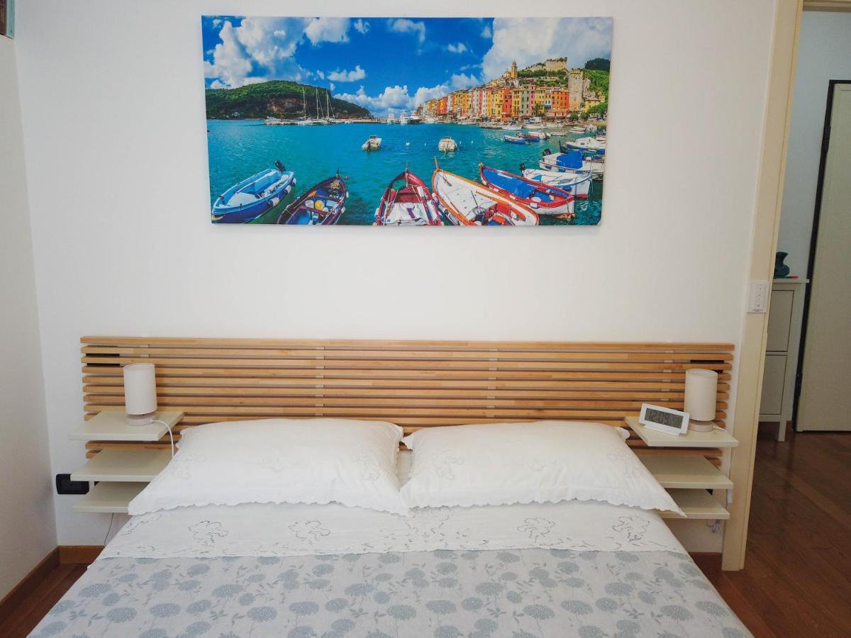 Magenta Centre Economy Apartment Genoa Exterior photo